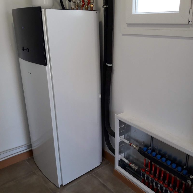 Aerotermia Daikin Altherma 3 GAVX818DV con depósito de acs de 180 litros