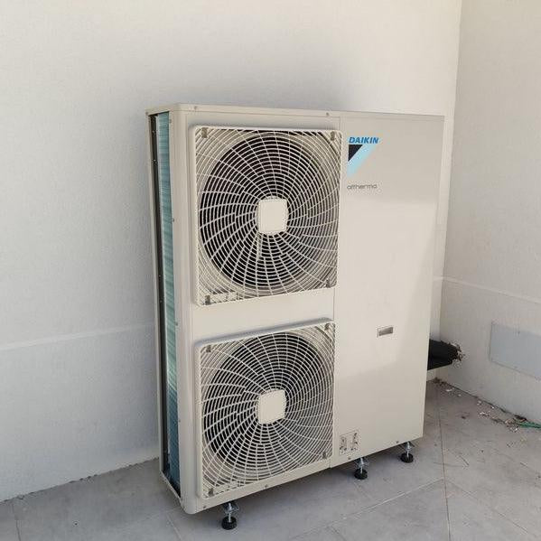 Aerotermia daikin altherma unidad exterior 11 kw